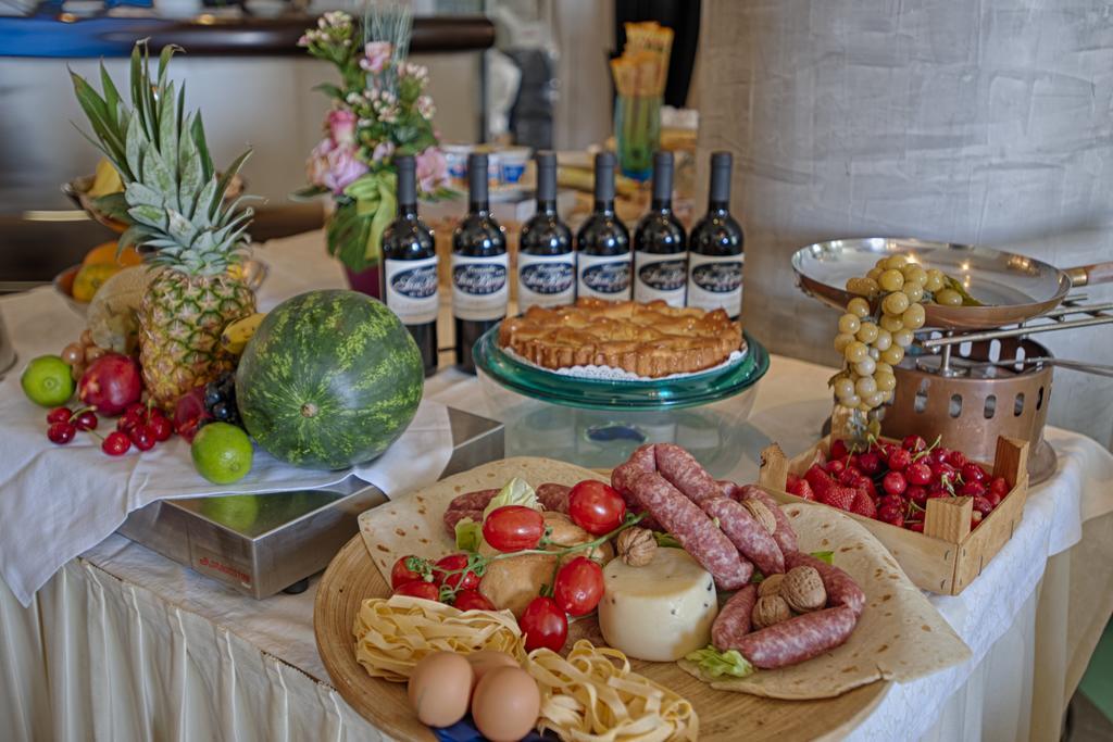 Locanda San Biagio Misano Adriatico Εξωτερικό φωτογραφία