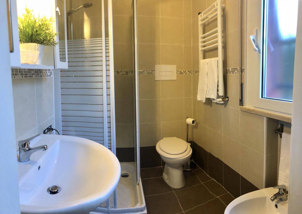 Locanda San Biagio Misano Adriatico Δωμάτιο φωτογραφία